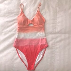 Old navy one piece swimsuit NWOT